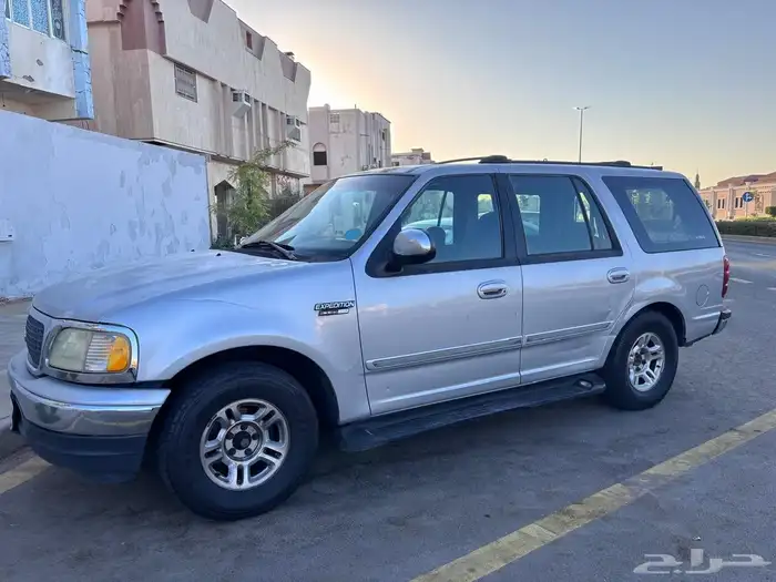 فورد اكسبديشن موديل 2001 3