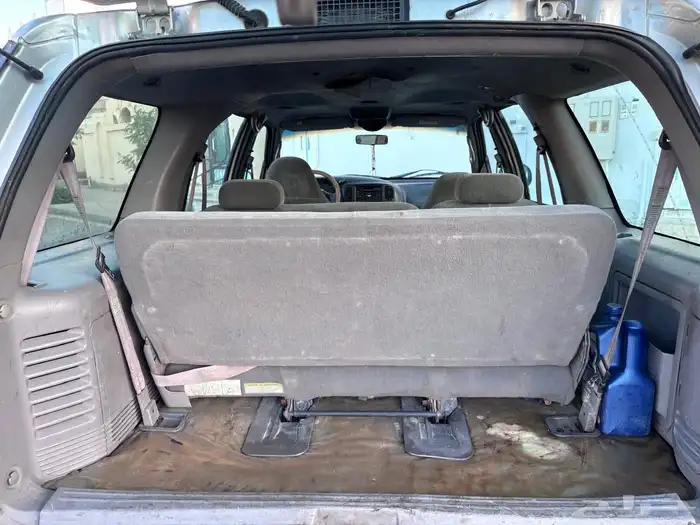 فورد اكسبديشن موديل 2001 7