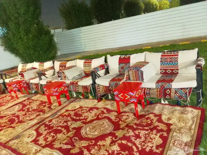 تاجير جلسات شعبيه تاجير كراسي وطاولات تاجير كنب ثلاثي 9