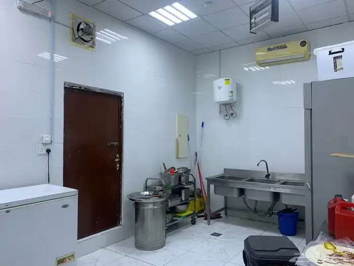 مطعم للتقبيل موقع وسعر ممتاز رقم تواصل 2