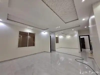 فيلا للايجار في حي الرمال ريبال شهري 5500 index