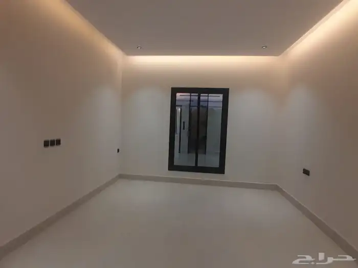 للبيع دور ارضي بمدخل مستقل من 6غرف بحي الحسام ب570الف 16