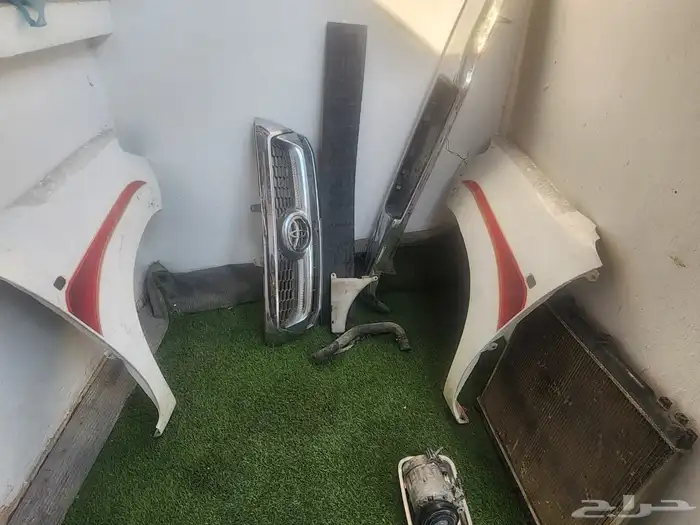 رفارف أمامية وصدام هايلكس سعر مغري 0