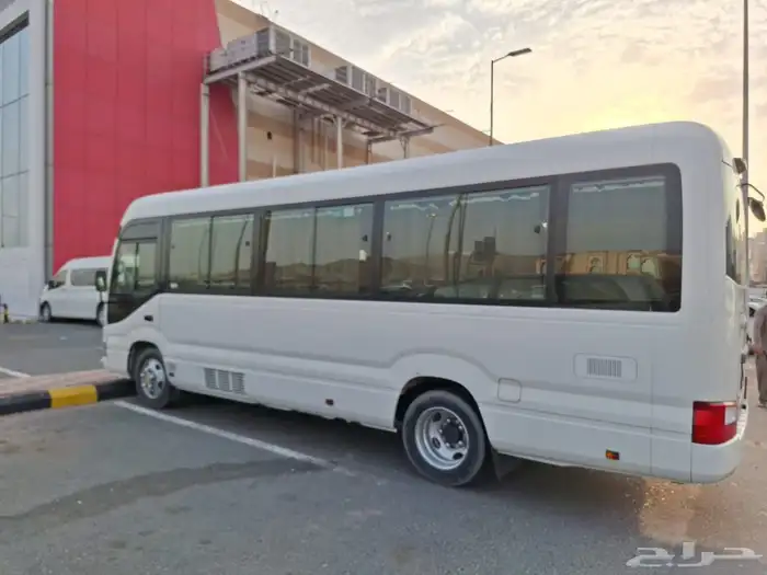 الإيجار باص كوستر ركب 23 ديزل 3