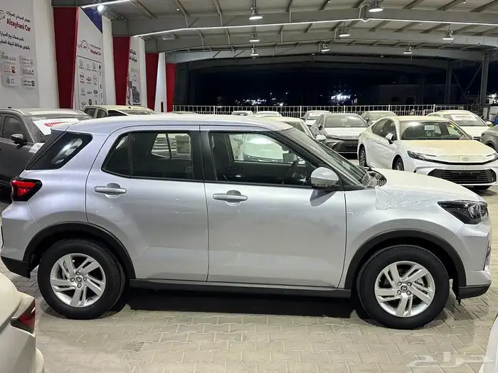 تويوتا رايز XLE استاندر 1.2 موديل 2026 تقسيط وكاش 4