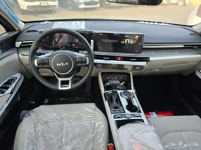 كيا K5 نص فل 2026 الاهليه 13