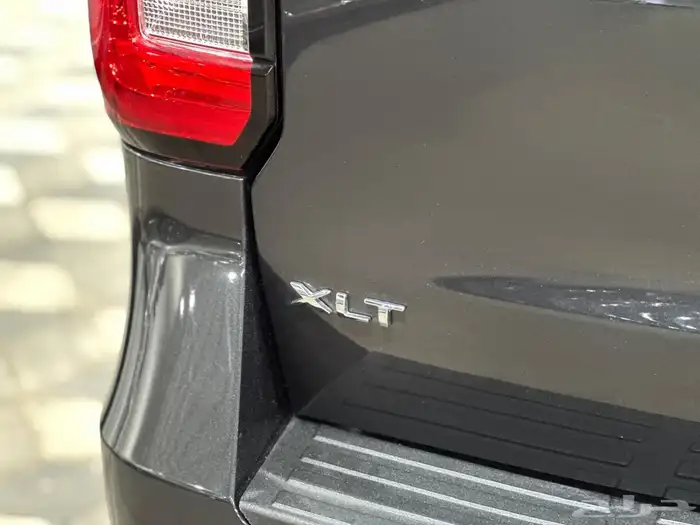 اكسبديشن XLT فل كامل موديل 2023 8