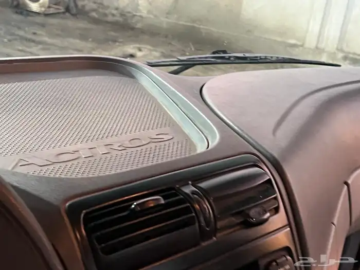 اكترس راس سقس 2005 مخزنه 12