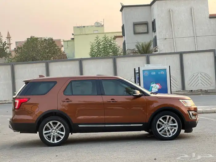 فورد اكسبلور 2017 بودي وصيانات وكاااله 5