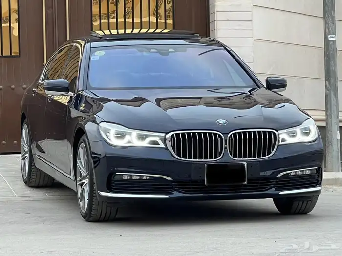 BMW - Li730 - - 2019 بي ام دبليو - سعودي - فل 16