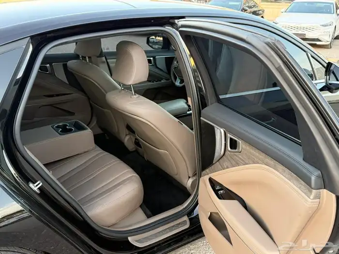 كيا K8 2023 فل كامل 6 سلندر 18