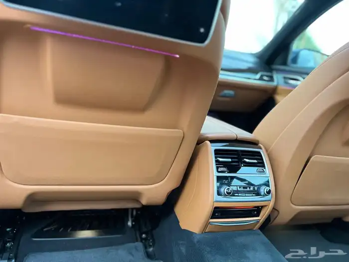 BMW - Li730 - - 2019 بي ام دبليو - سعودي - فل 21