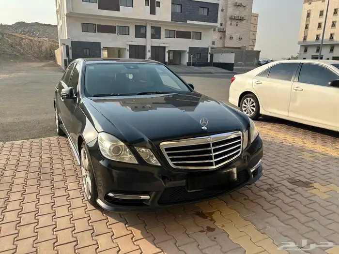 مرسيدس E200 AMG نظيف 1