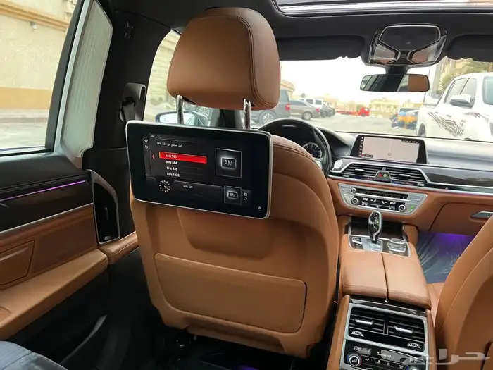 BMW - Li730 - - 2019 بي ام دبليو - سعودي - فل 12