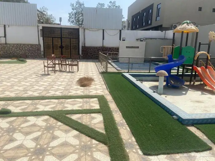 استراحة للبيع في حي الرياض 2