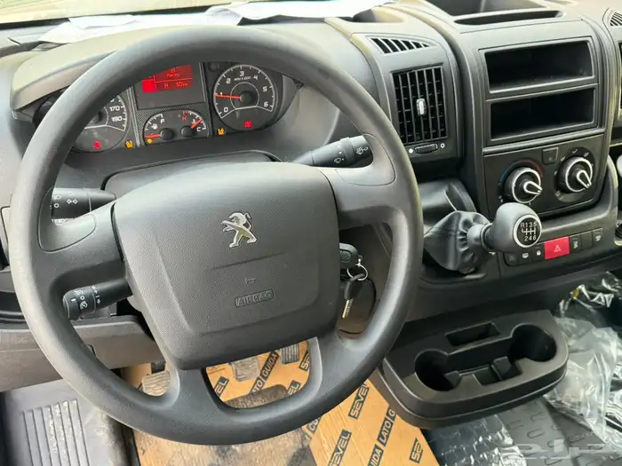 بيجو بوكسر موديل 2024 L4H3 سقف عالي كاش اقساط 3