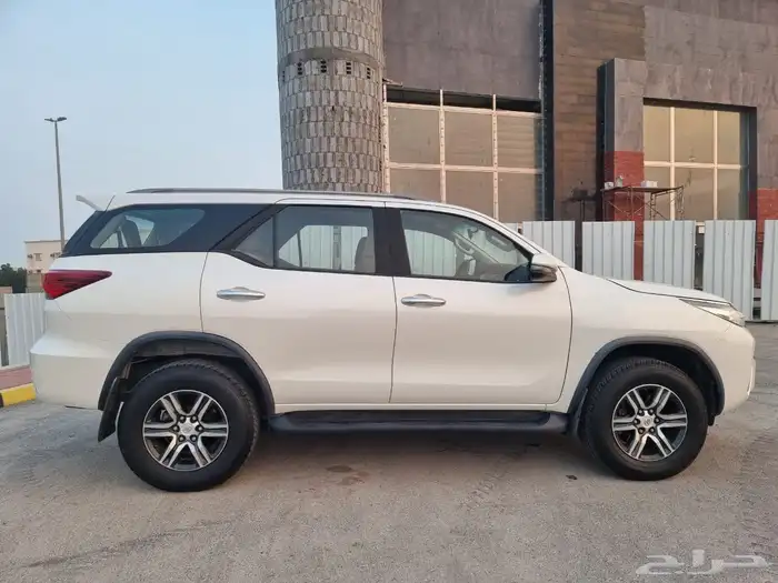 فورتشنر 6V VX 2019 4