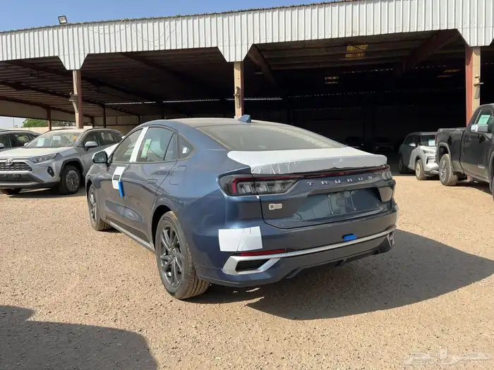 فورد تورس امبيانتي 2025 3