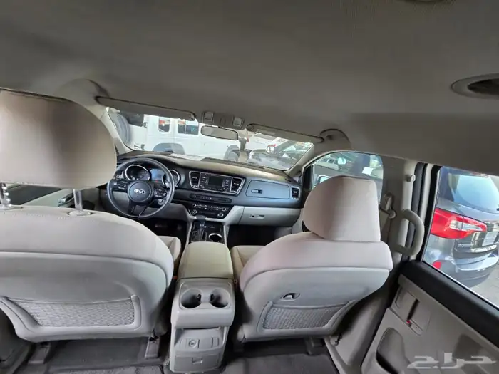 للبيع كيا كرنفال 5