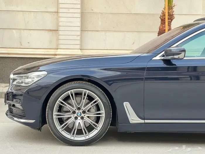 BMW - Li730 - - 2019 بي ام دبليو - سعودي - فل 1