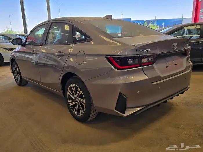 تويوتا يارس واي بلص نص فل 2026 4