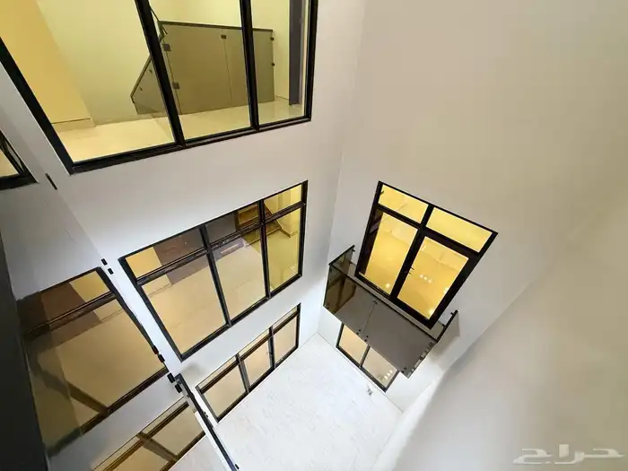 4 فلل للبيع اشرق المطار أقريب من شارع الجامعه والخدمات 12