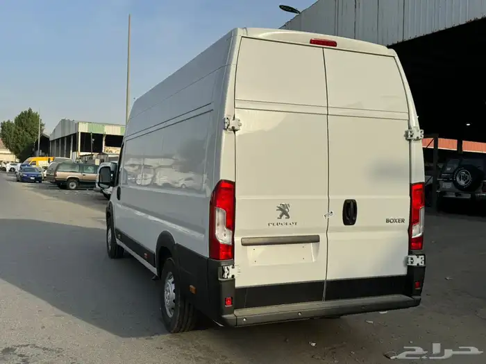 بيجو بوكسر موديل 2024 L4H3 سقف عالي كاش اقساط 9