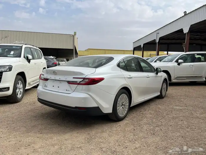 كامري E-plus 2025 2