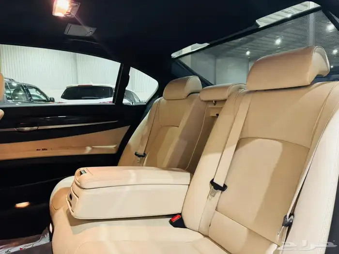 بي ام دبليو 730 نظيف جدا سعودي 10