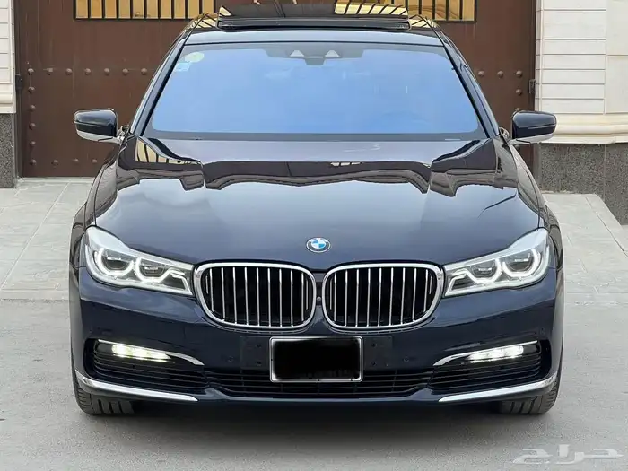 BMW - Li730 - - 2019 بي ام دبليو - سعودي - فل 22