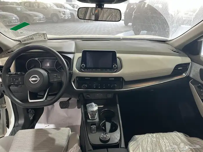 نيسان اكس تريل 7 مقاعد دبل Sاستاندر(107900) شامل الضريبة 2