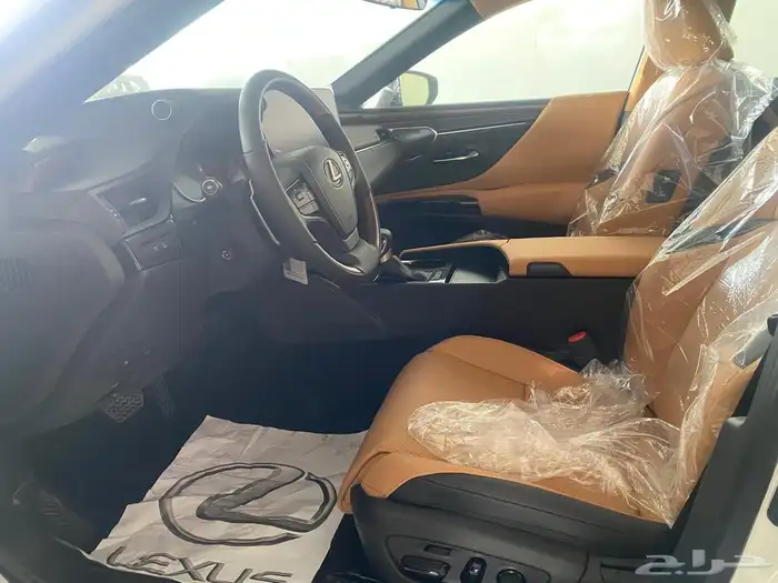 لكزس ES350 فئةDD وارد الساير 2025 (256900) شامل الضريبة 2