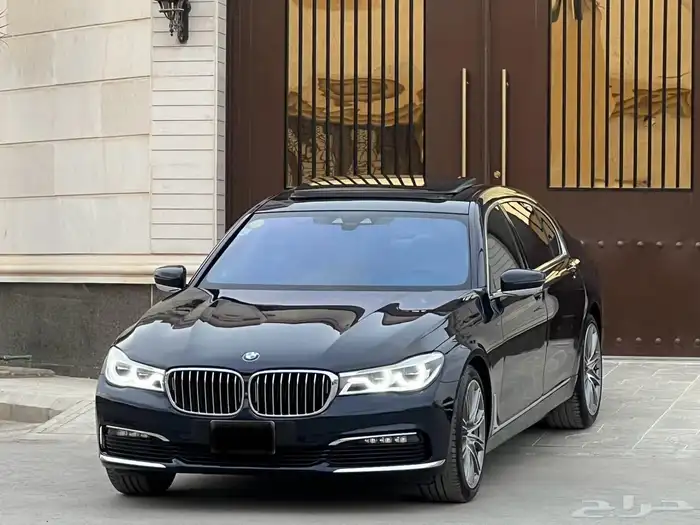 BMW - Li730 - - 2019 بي ام دبليو - سعودي - فل 13