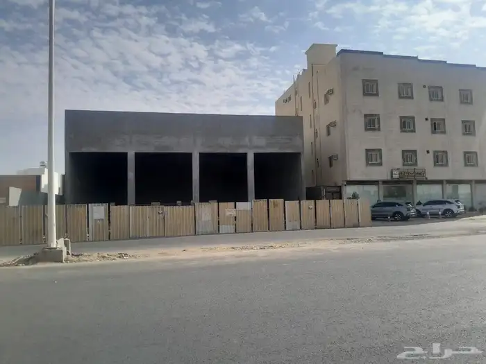 محل للايجار - حي الشفا - طريق ضباء الداخل - تبوك 0