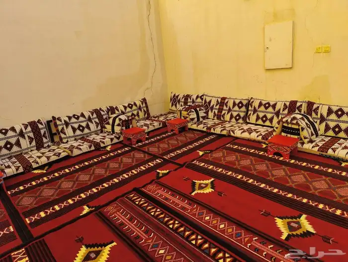 تاجير جلسات شعبيه تاجير عقود لمبات تاجير كراسي وطاولات كنب 0