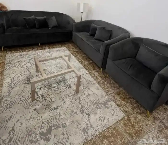 طقم كنب للبيع المستعجل 0