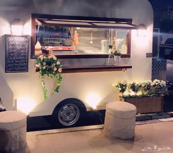 فوود ترك مجهز بالكامل و جاهز للاستخدام 4