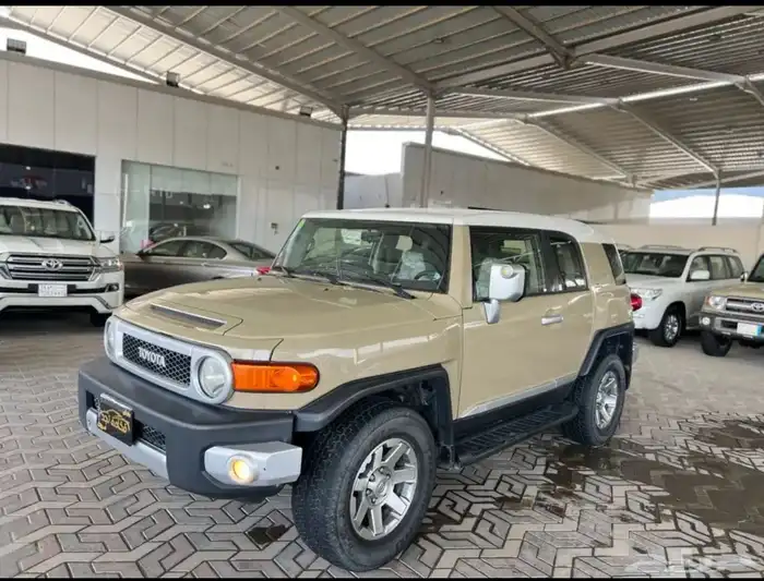 تويوتا اف جي 2018 فل كامل خليجي ماشي 332 الف 1