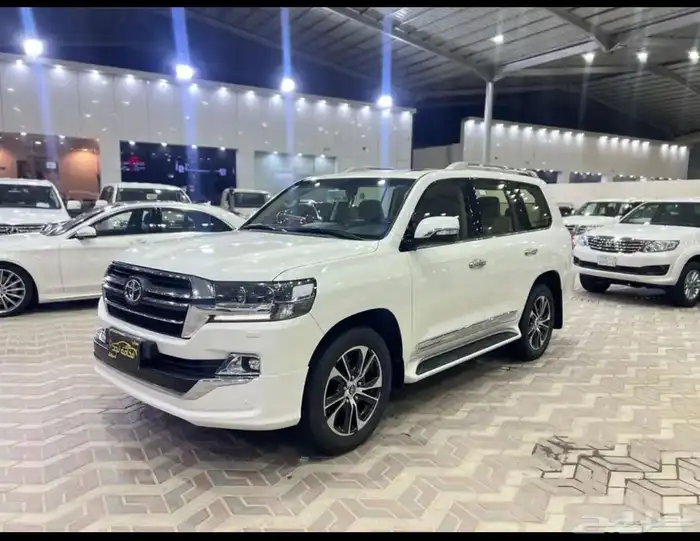 تويوتا لاندكروزر GXR 2020 تورنج سعودي فل كامل ماشي 50 الف 1