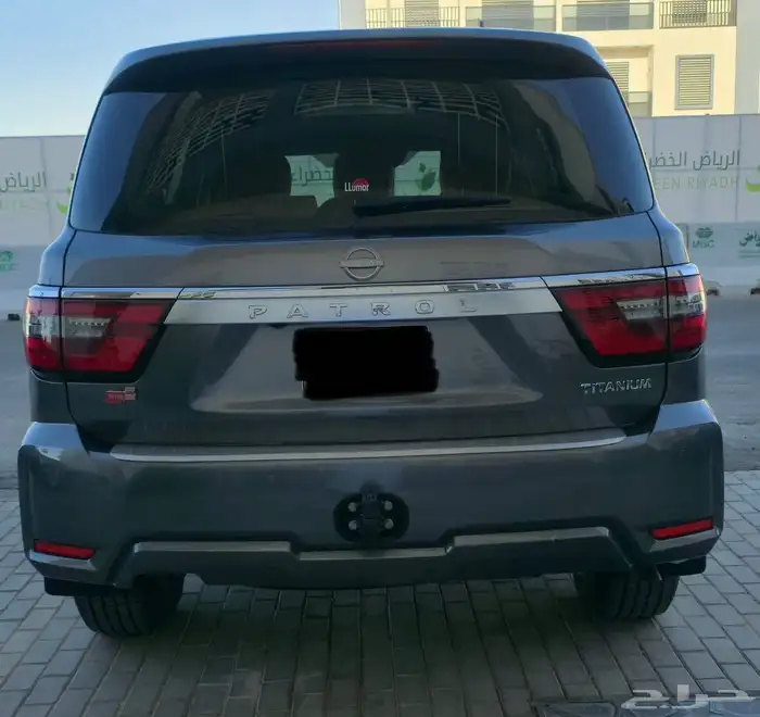 نيسان تيتانيوم مديل 2022 5