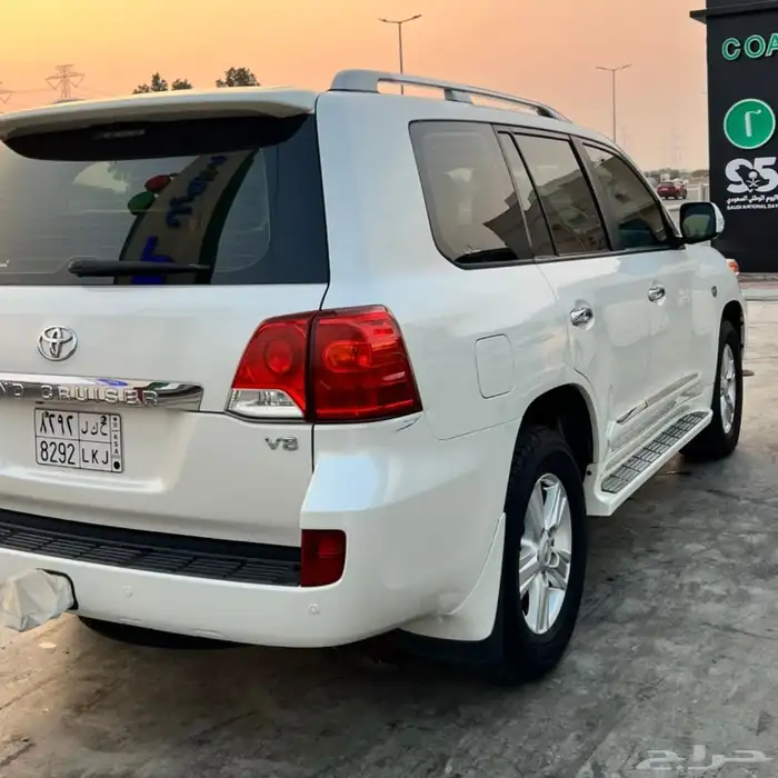 جيب لاندكروزر 2015 ممشى قليل شد بلد 3