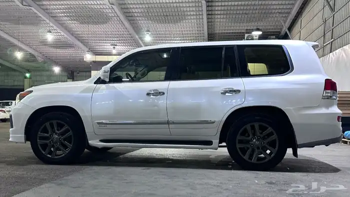 لكزس LX 2013 سعودي فل كامل 7