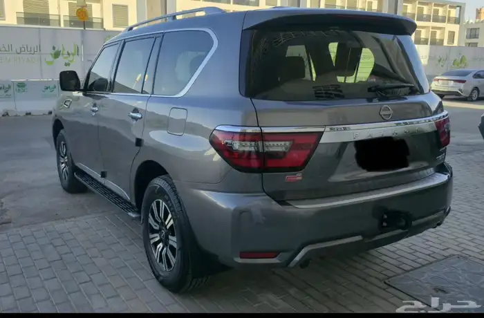 نيسان تيتانيوم مديل 2022 4