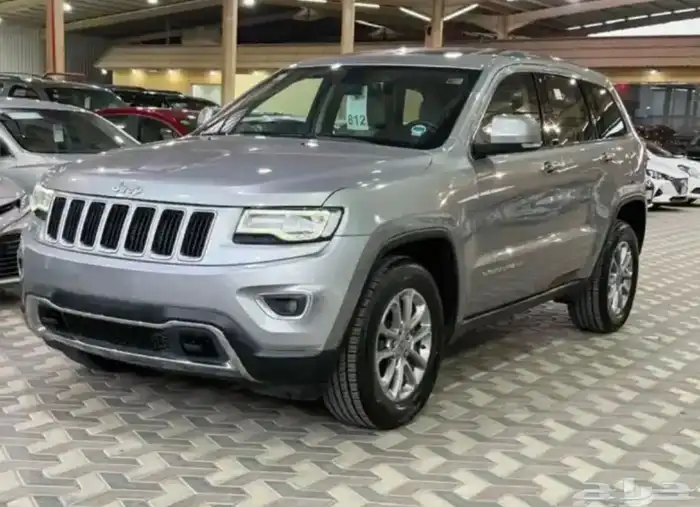 جيب شيروكي همي لميتد موديل 2015 1