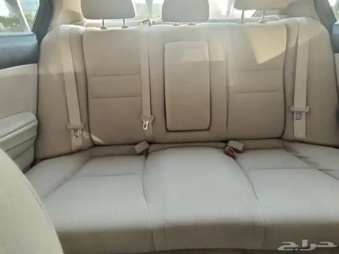 هوندا أكورد 2012 ممشى 242 الف 6