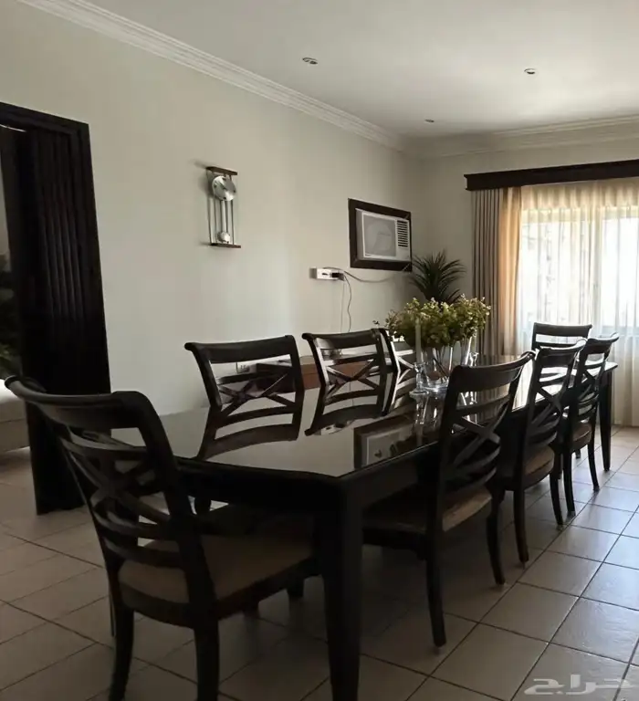 طاولة طعام انتيك Dinning Room 0