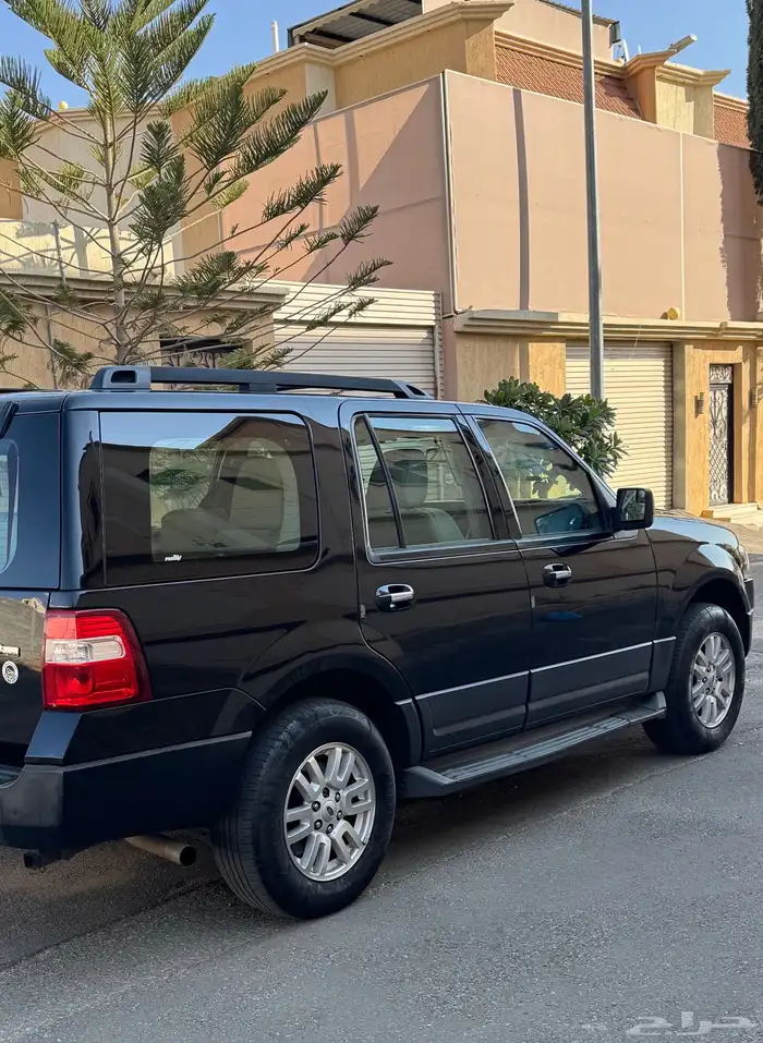 اكسبديشن 2013بدون دبل 4