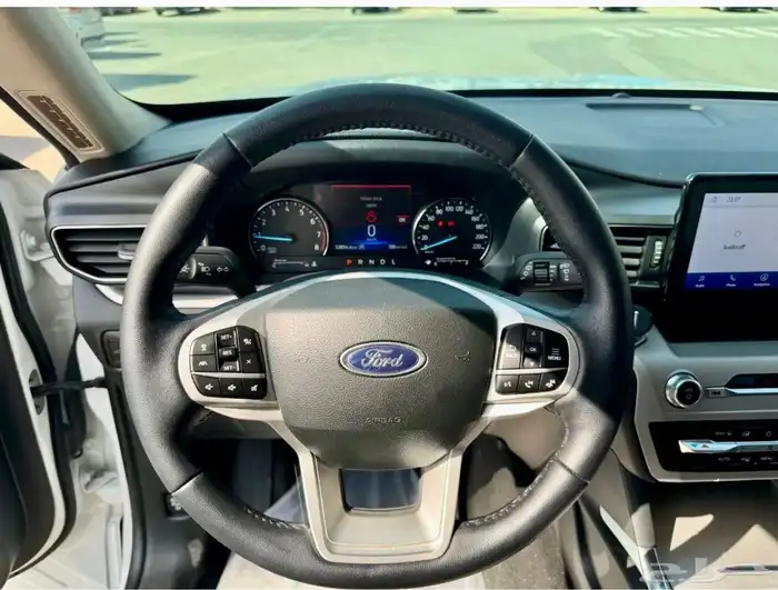 Ford Explorer XLT 2023 (Lather seat and Sunroof) 11