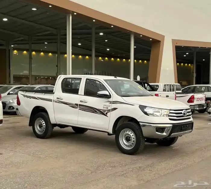 هايلوكس GL2 ديزل دبل 2025 1