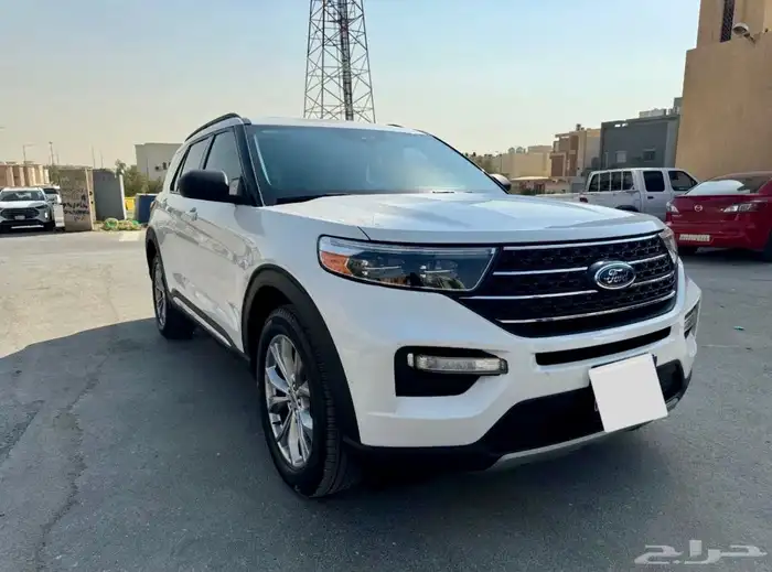 Ford Explorer XLT 2023 (Lather seat and Sunroof) 2